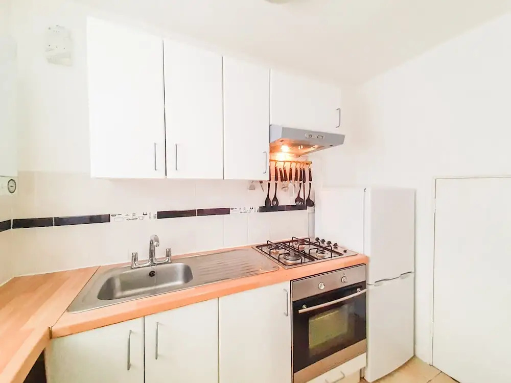 I Luv London Too! 1bed Stunnin Home Sleeps 3!