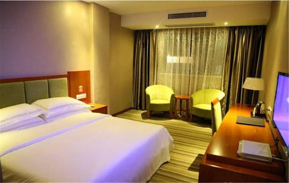 5Yue Chain Hotel (City Hall Plaza)