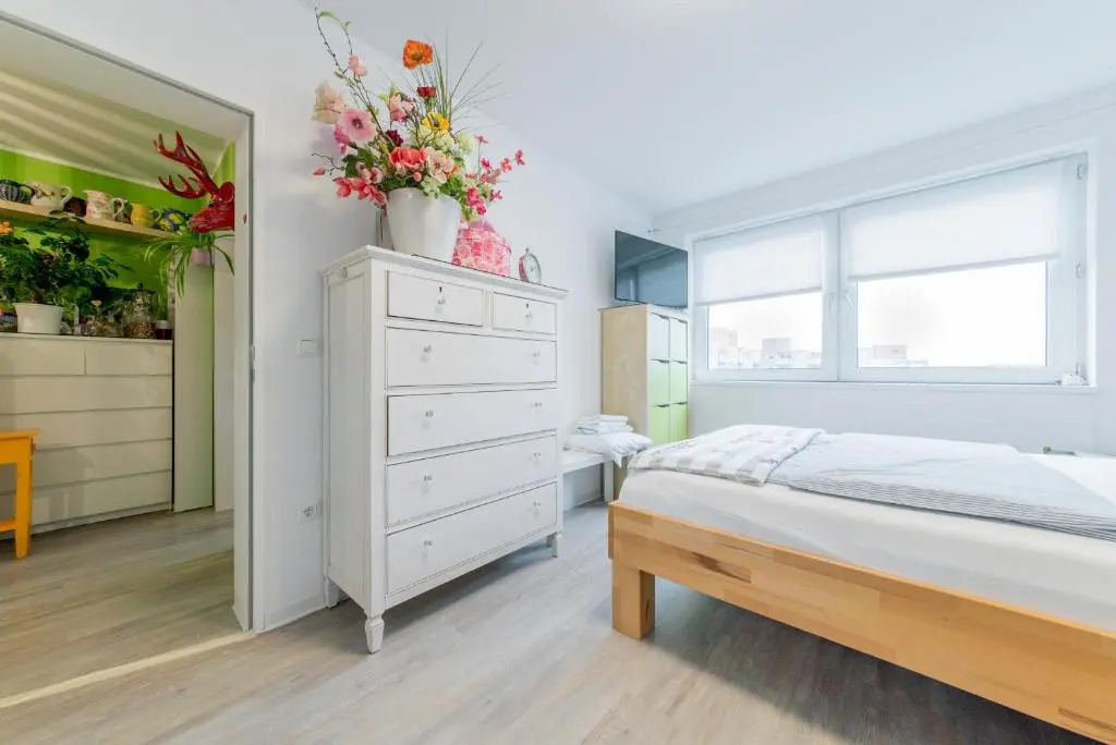 6757 Private Room Laatzen