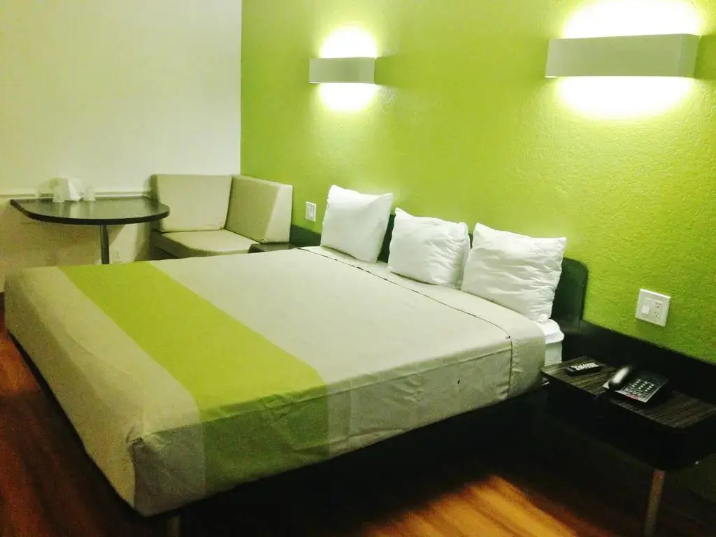 Motel 6-Austin, TX - Midtown