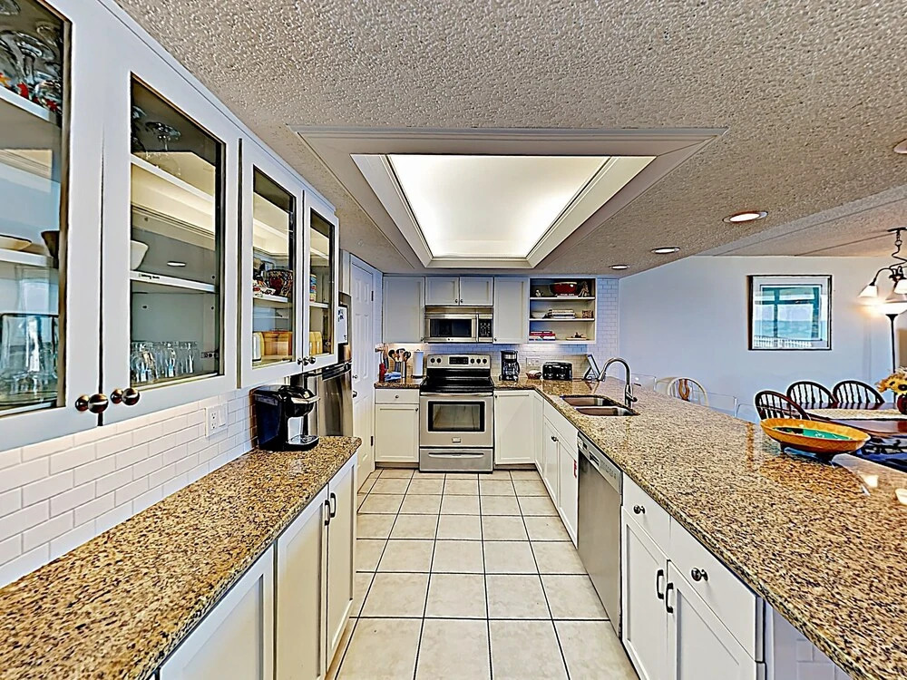 New Listing! Gulf-view All-suite Bliss W/ Pools 3 Bedroom Condo