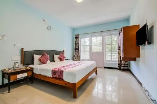 OYO 19305 Lebon Residency