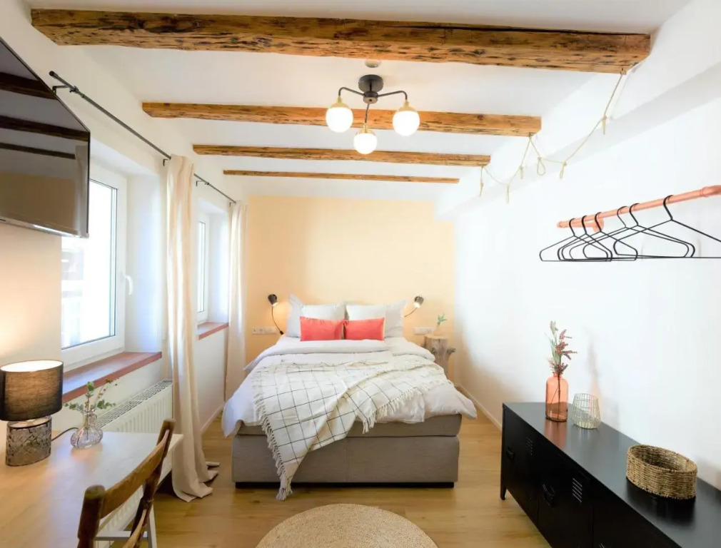WachtRaum Reutlingen - Altstadt Apartment & Design Rooms an Stadthalle & Marktplatz