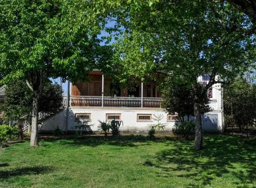 Jomidava House
