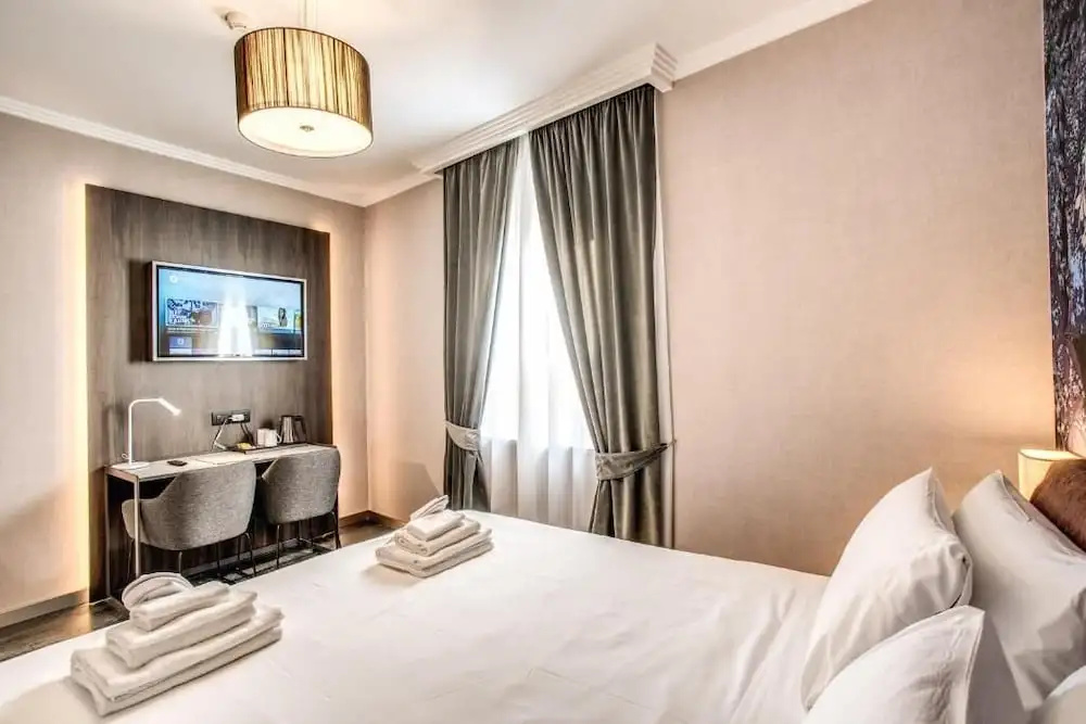 PAX hotel