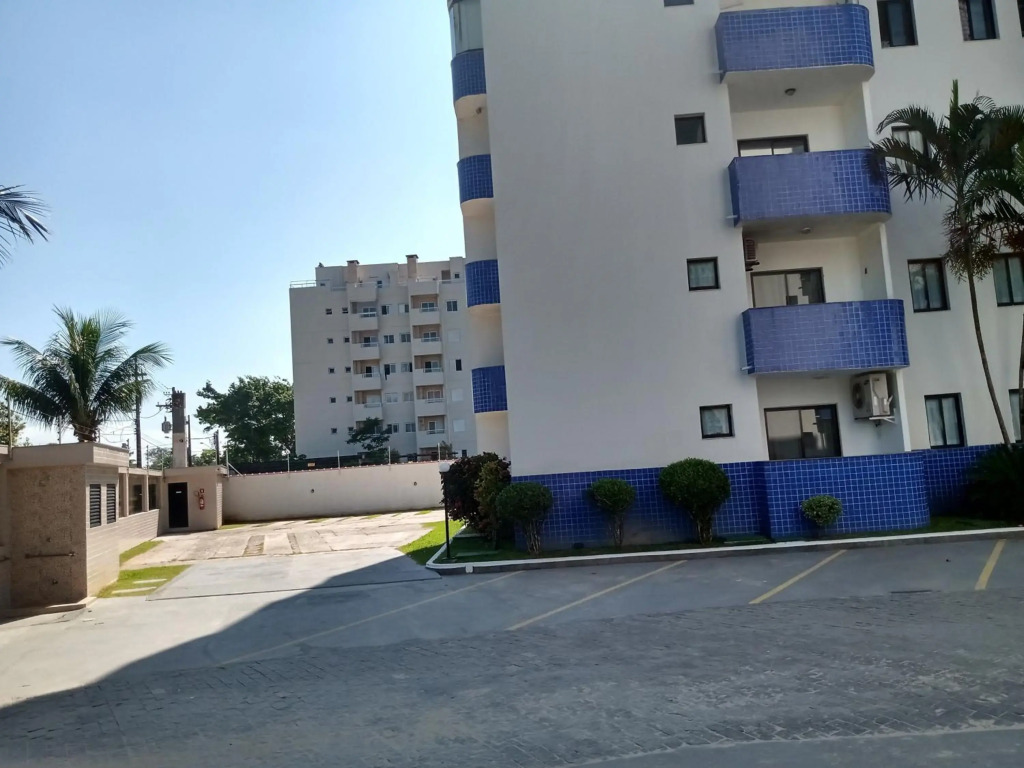 Ed.fragatas residence