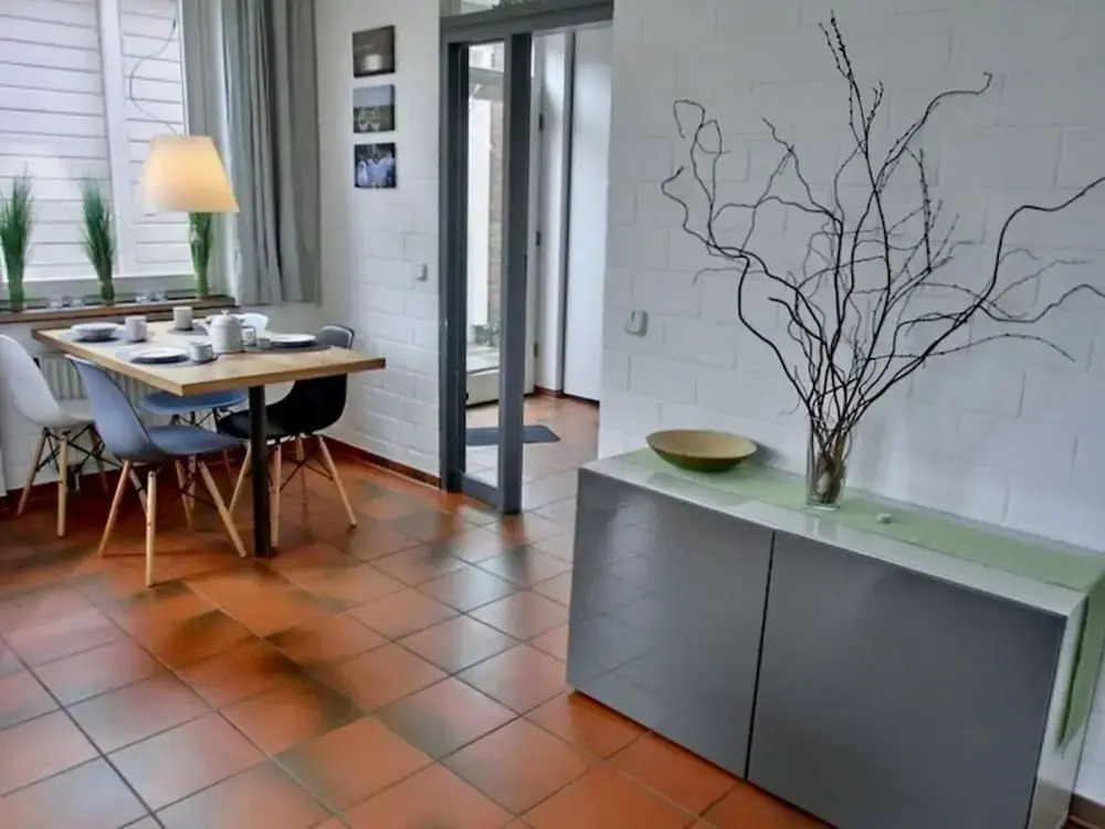 Christel Modern Retreat