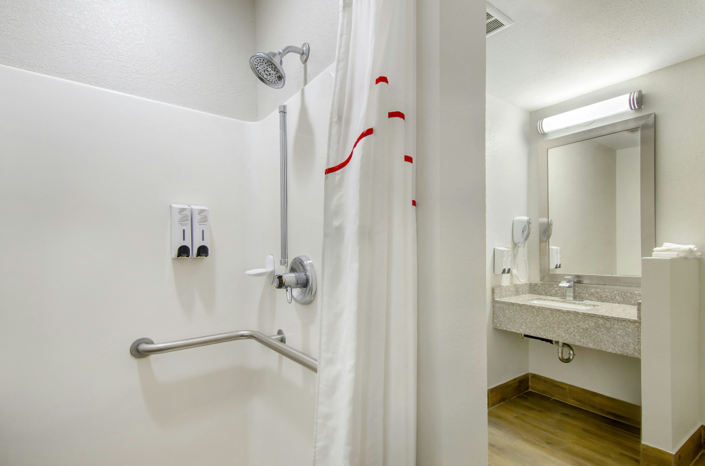 Red Roof Inn Staunton