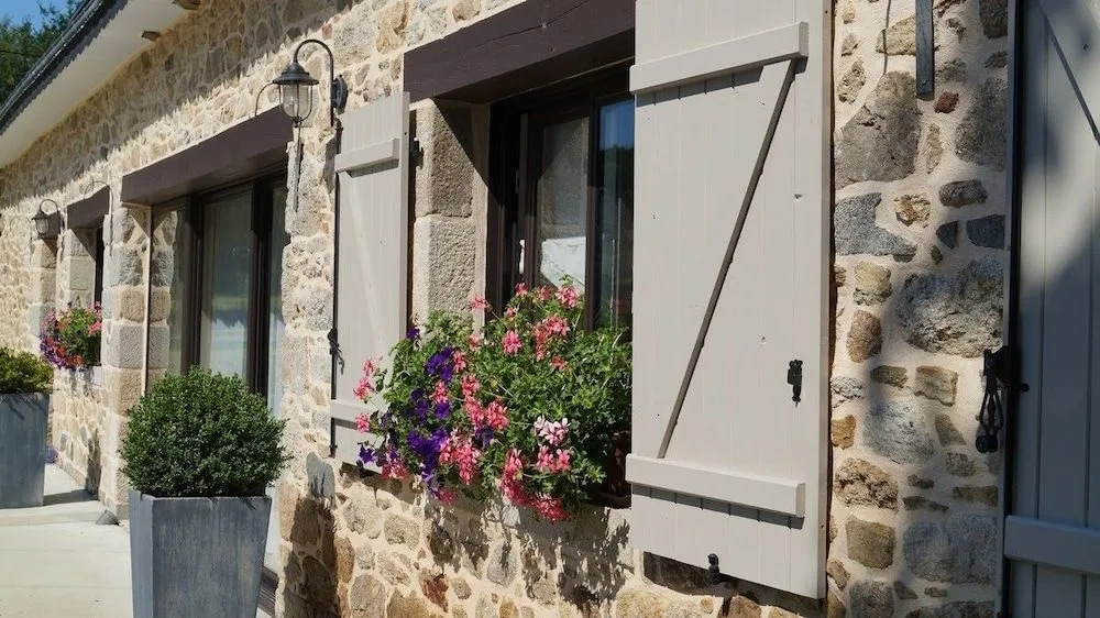 À Lorée Du Bois