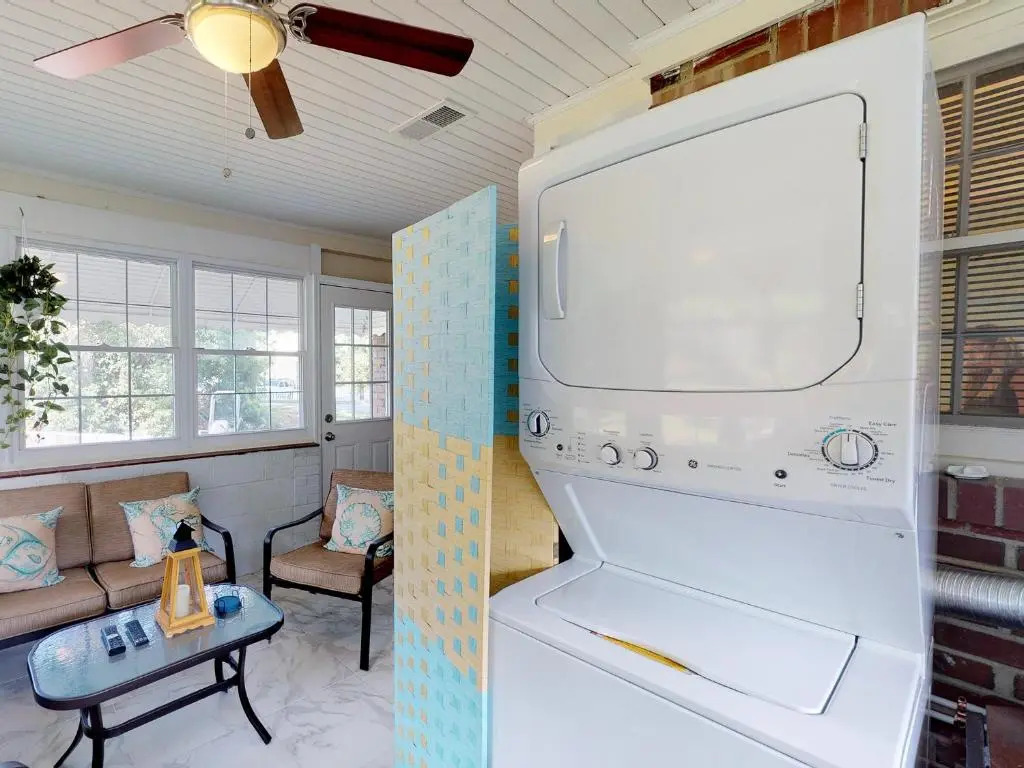 Thunderbolt Cottage