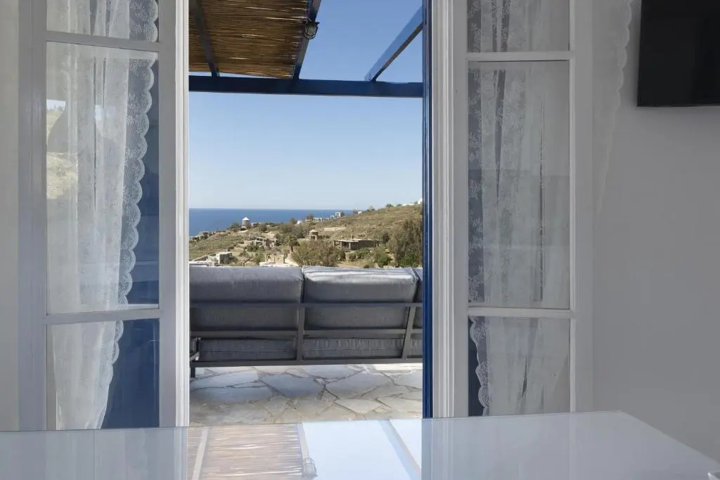 Konstantinos and Eleni's Apartment