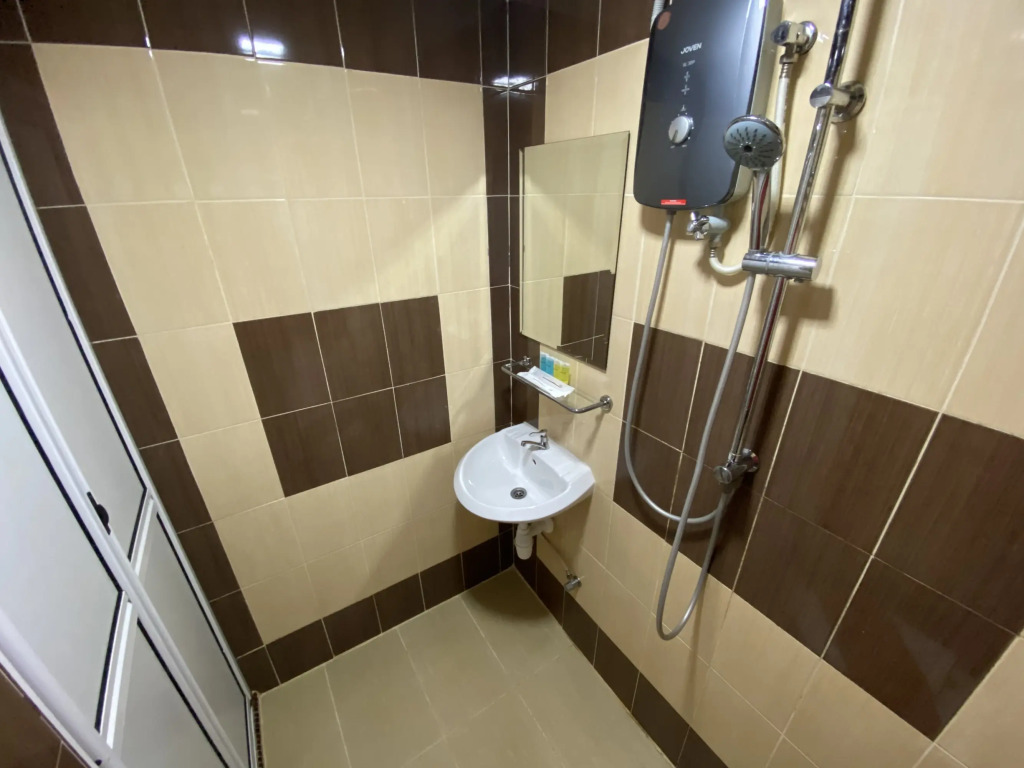 Shobi Hotel Johor Bahru Near CIQ JB