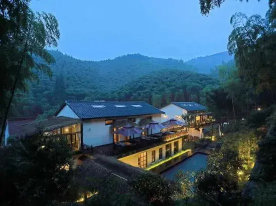 Zhuyan Xiyu Hostel