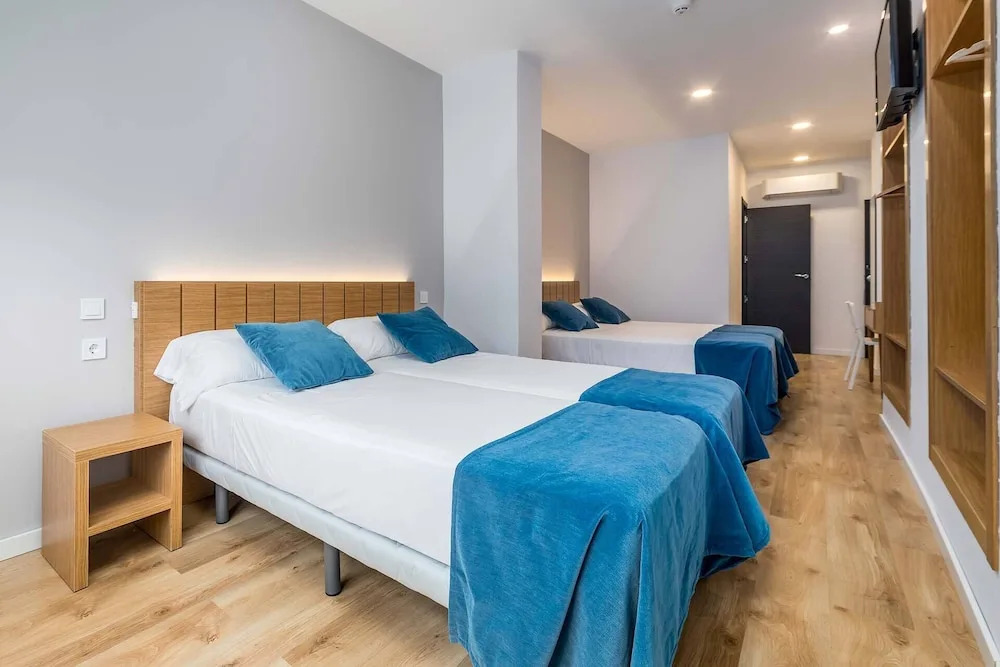 Nanit Valencia Hostel
