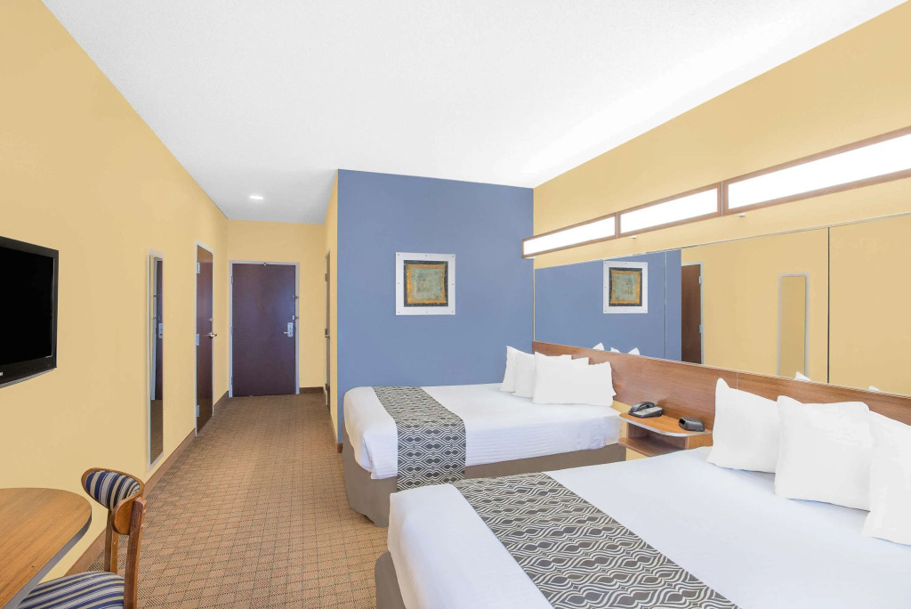 Microtel Inn & Suites Chili/Rochester
