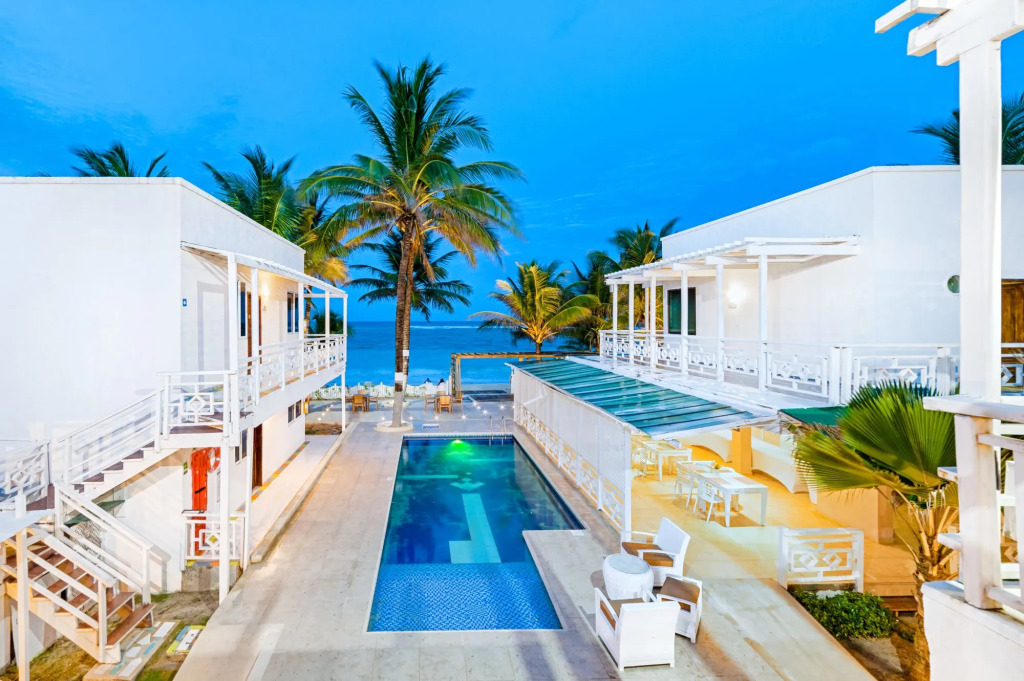 Hotel San Luis Beach House By OxoHotel