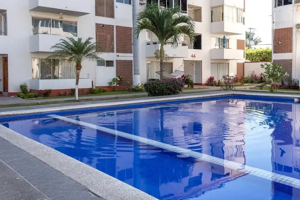 Marina 48 Condominium, 5 Person Apartment, Pool, 247 Security, Parking Area