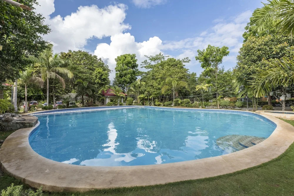 Almira Diving Resort- Panglao