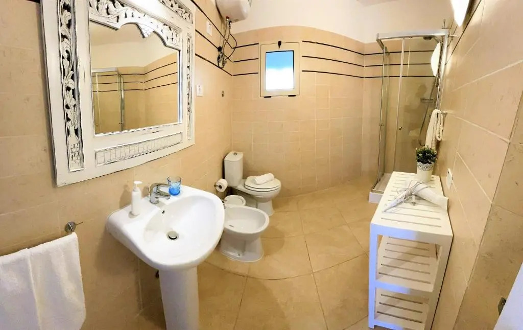 Branco Suites - Rooms & Holiday Apartments