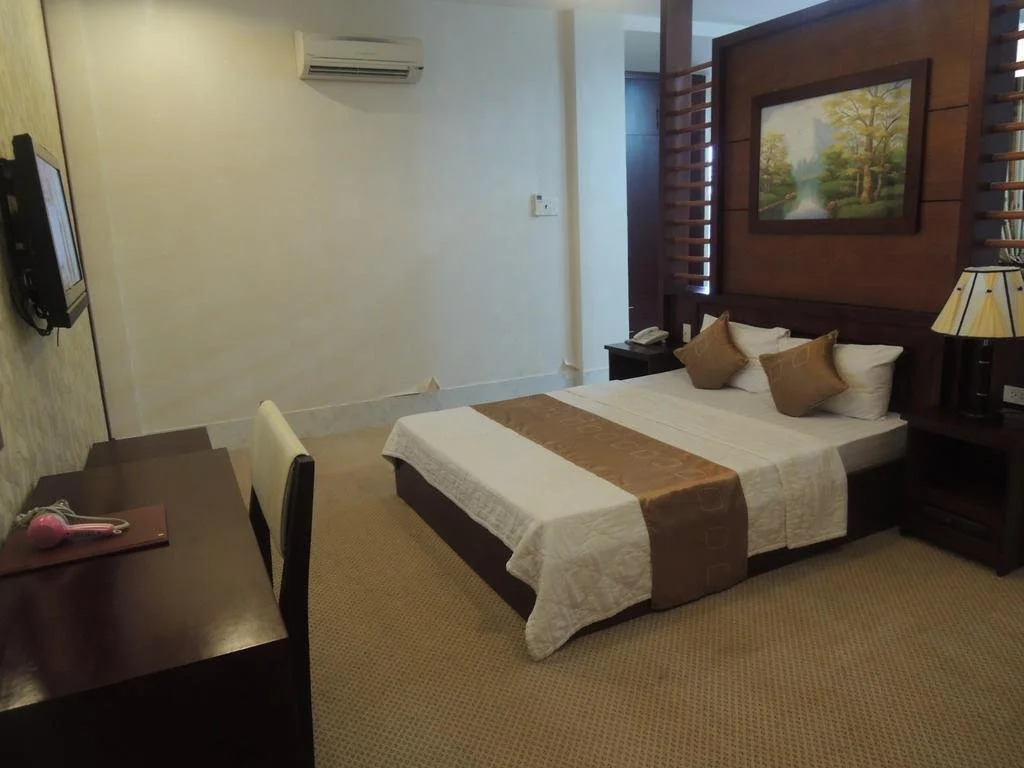 Tay Nam Hotel