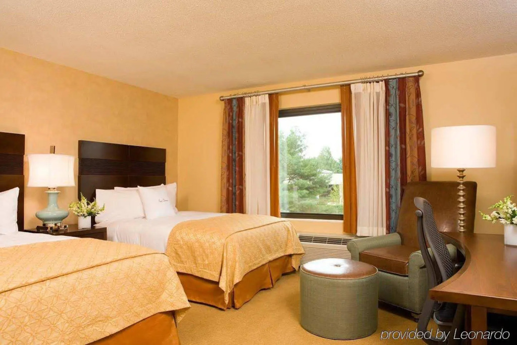 DoubleTree by Hilton Boston/Bedford Glen