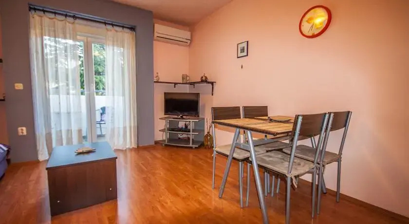 Apartment Lateo
