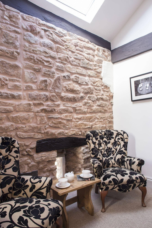Tudor Farmhouse Hotel