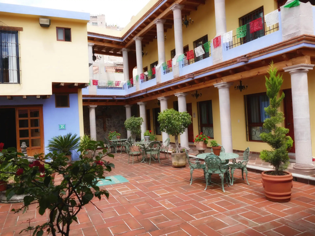El Meson de los Poetas