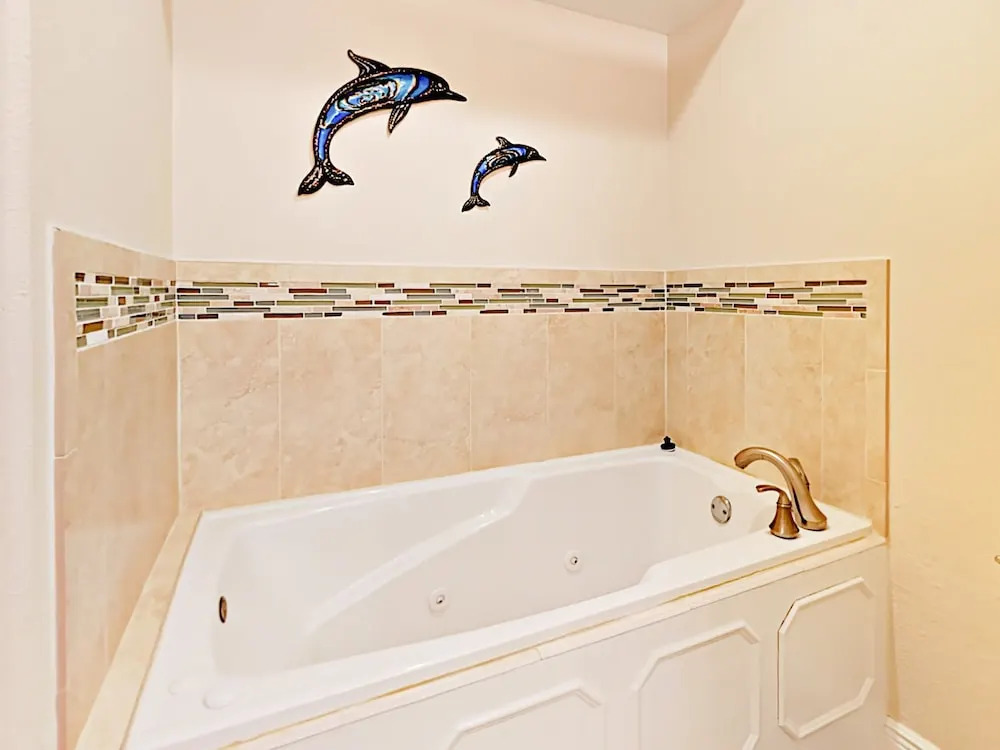 12400 Overseas Hwy Villa #7 3 Bedrooms 3 Bathrooms Villa