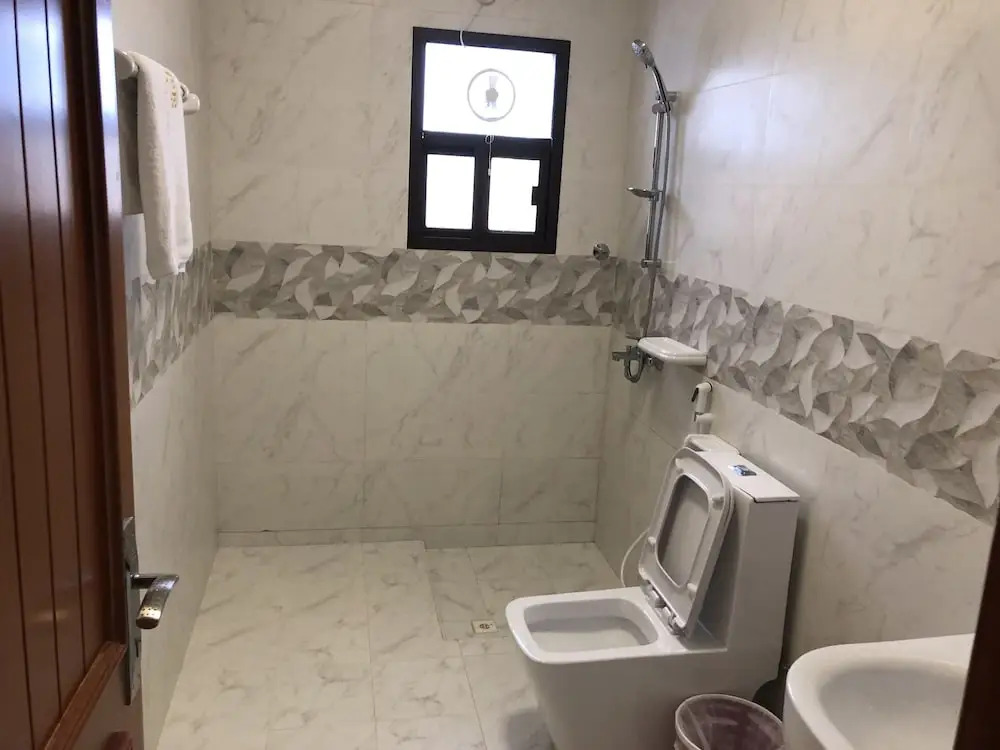 OYO 105 Star House 05