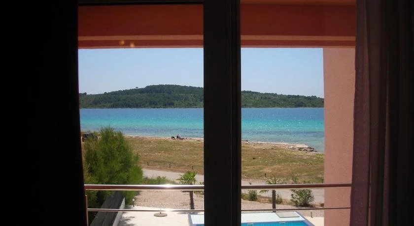 Hotel Duje