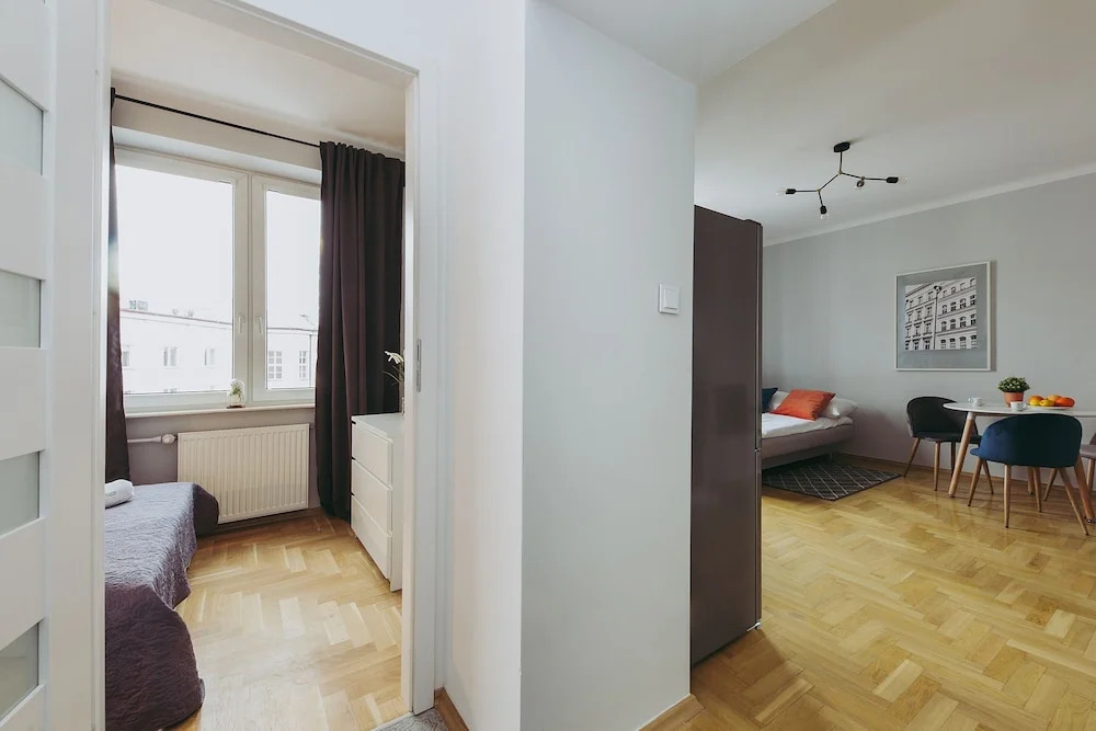 ShortStayPoland Wiejska B42