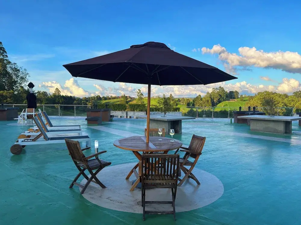 Nmadas digitales - Hotel Rioverde