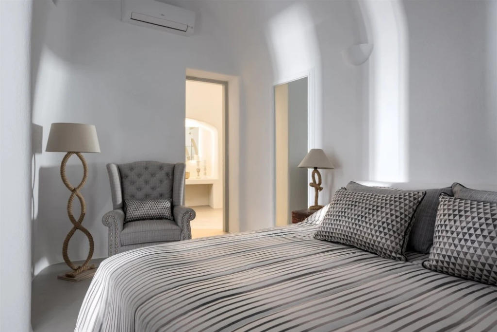 Senses Luxury Houses