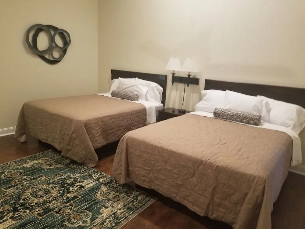 Sunset Cottage Motel Rooms