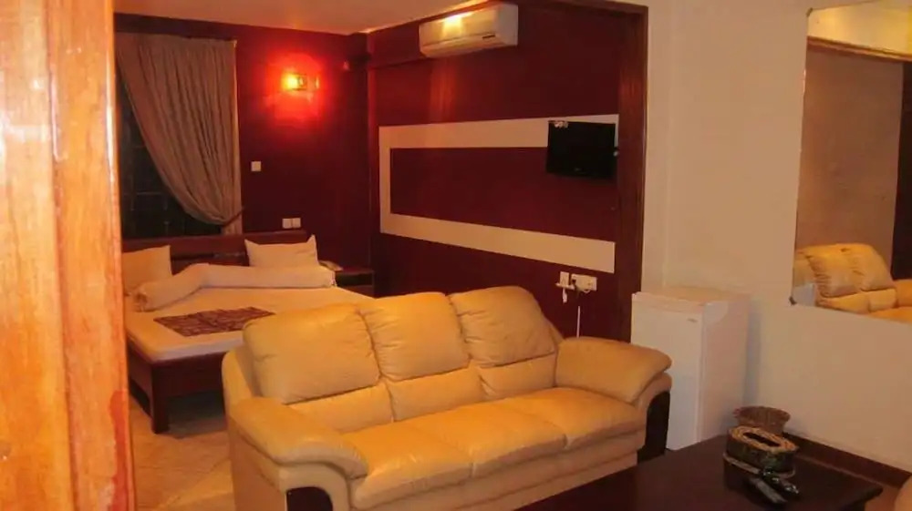 Mombasa Family Lodge