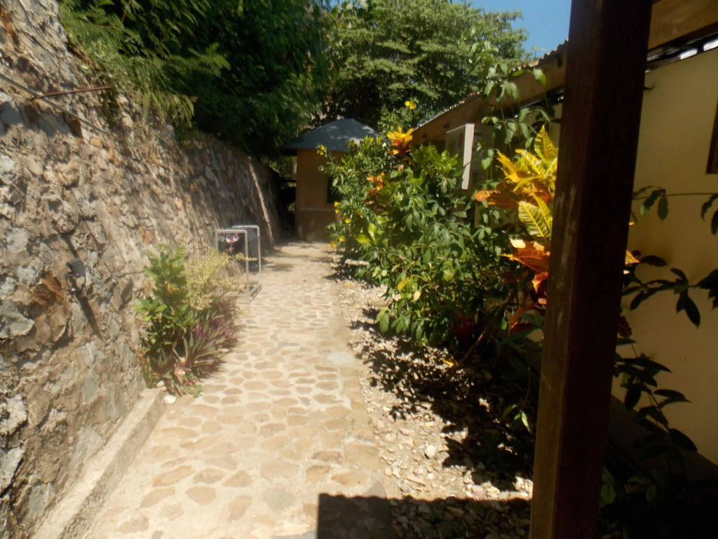 Bajo Sunset Hostel