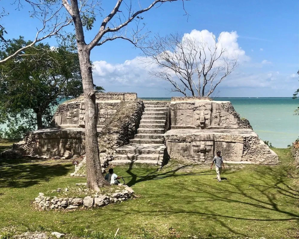Rum Punch Lodge