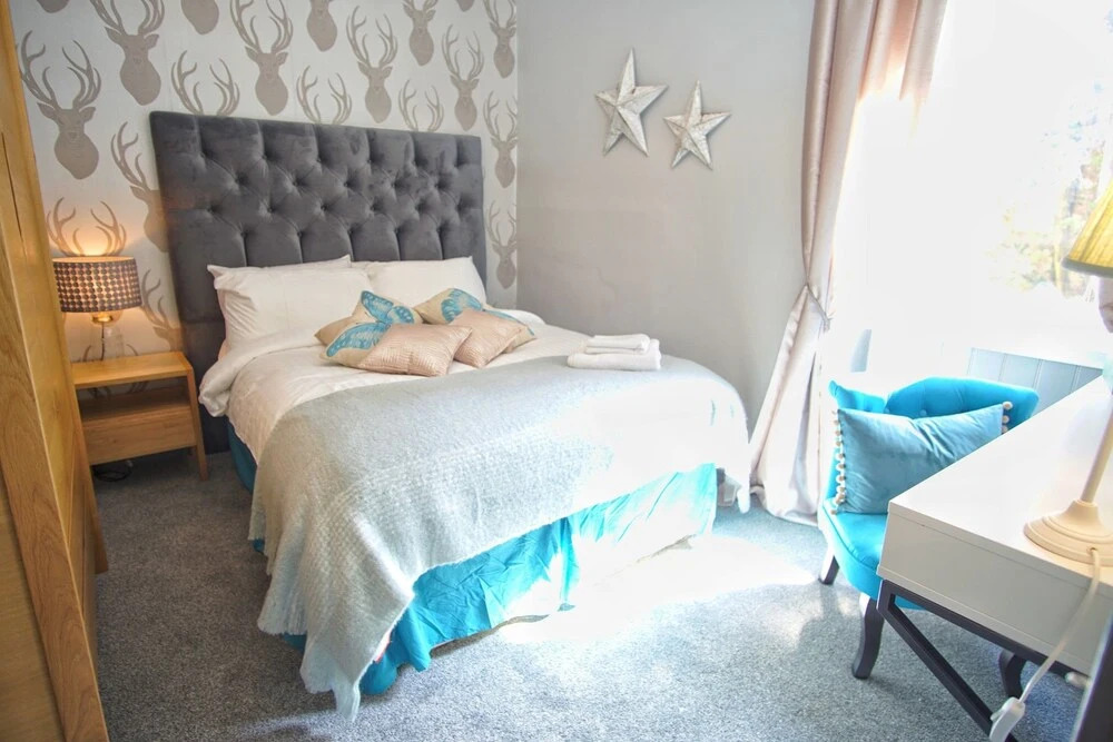 5 Luxury & Amazing Location Next to Arthur's Seat