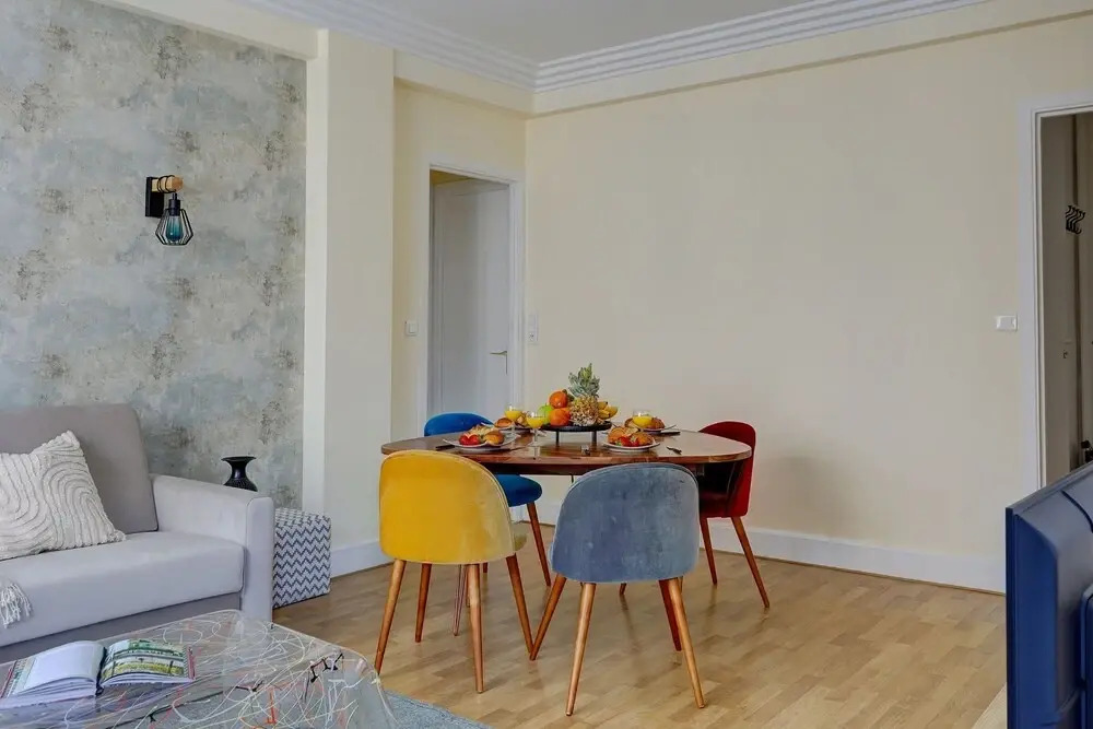 Elegant 1BR Near Eiffel & Champ de Mars