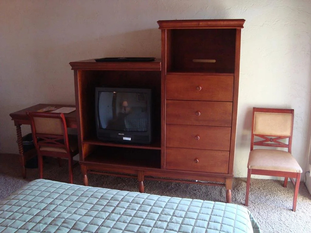 Tropicana Motel