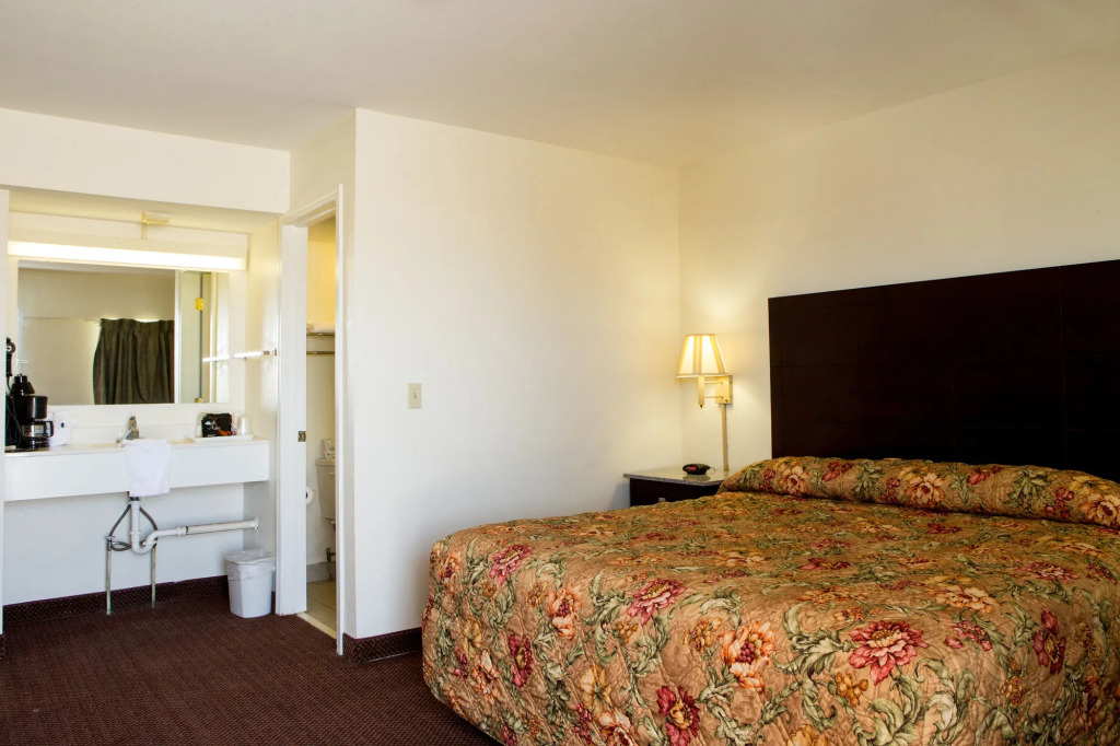 Sands Inn & Suites