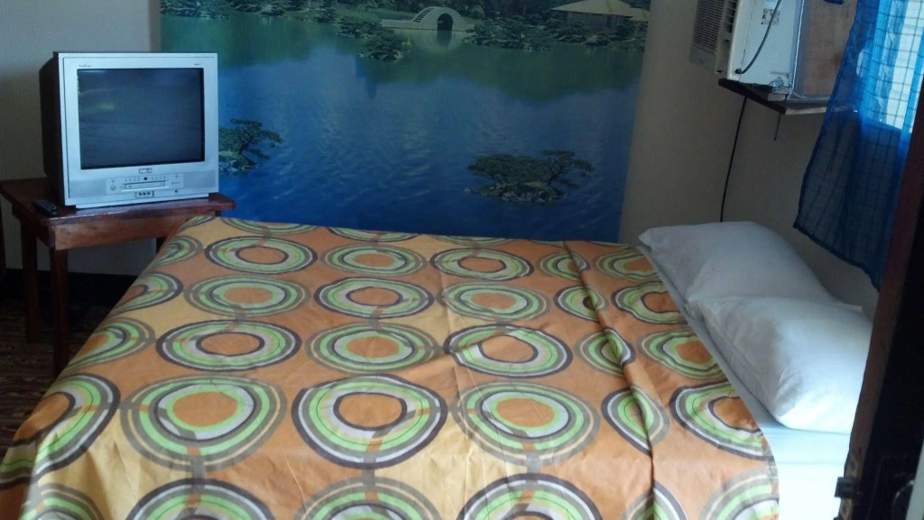 Hotel Holy