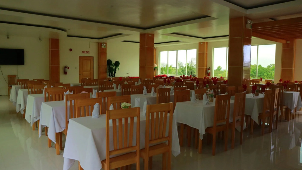 Cherrys Courtyard Hotel