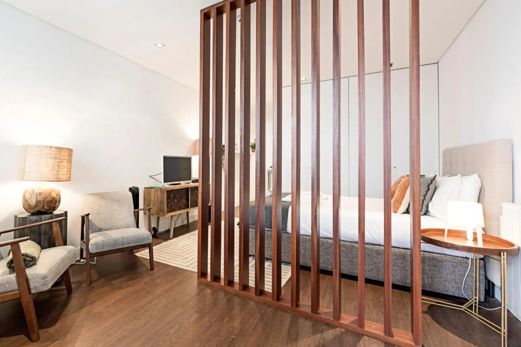 Ceuta Studio Apartments by LovelyStay