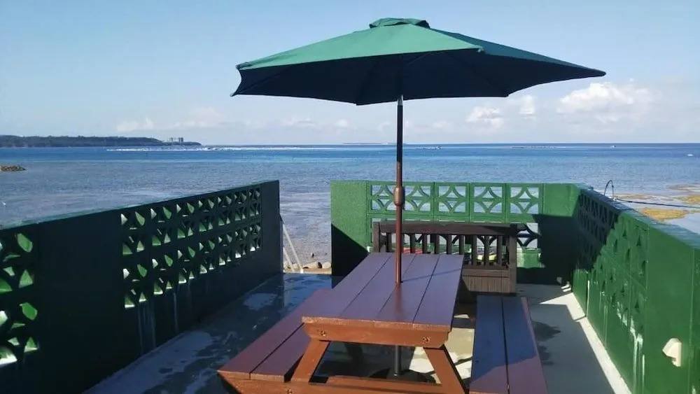 Sunset inn CHURASUN