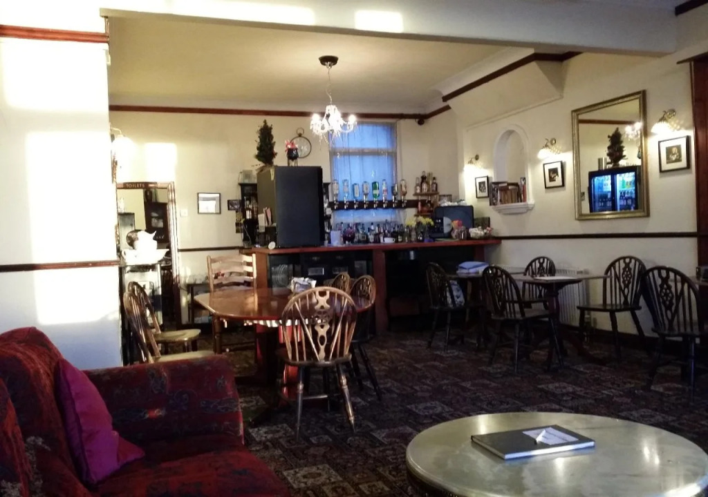 Gramsford Lodge