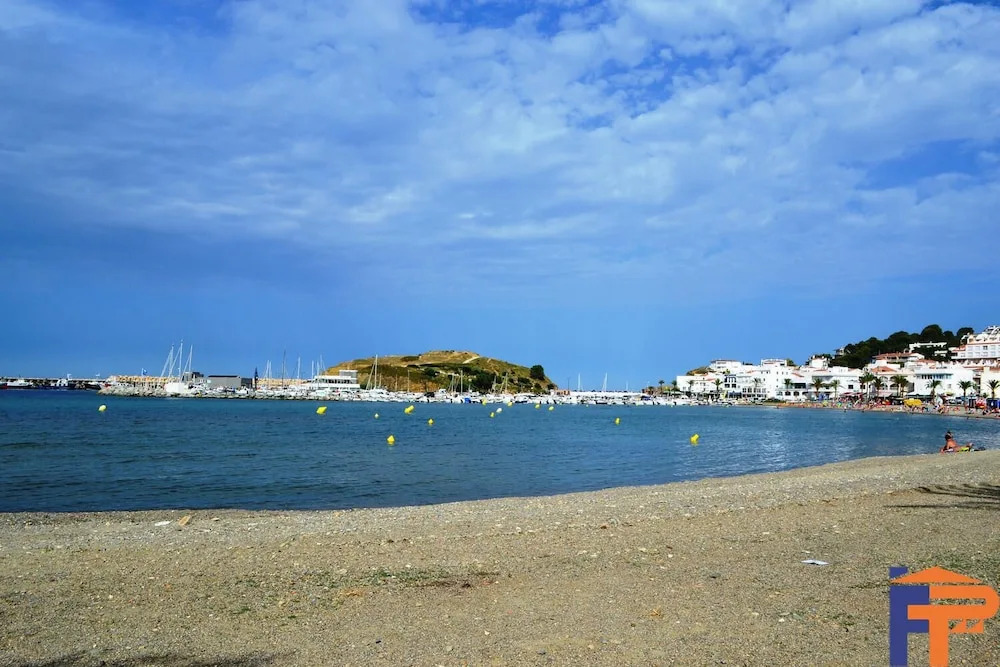 Port Monturiol 9