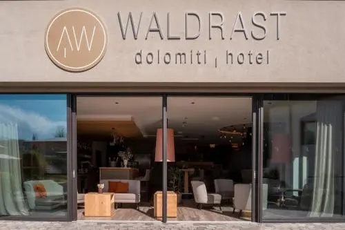 Waldrast - Forestside Living