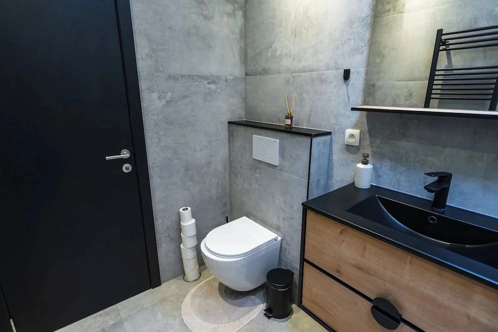 Cozy 3 Private Rooms Near to City Center